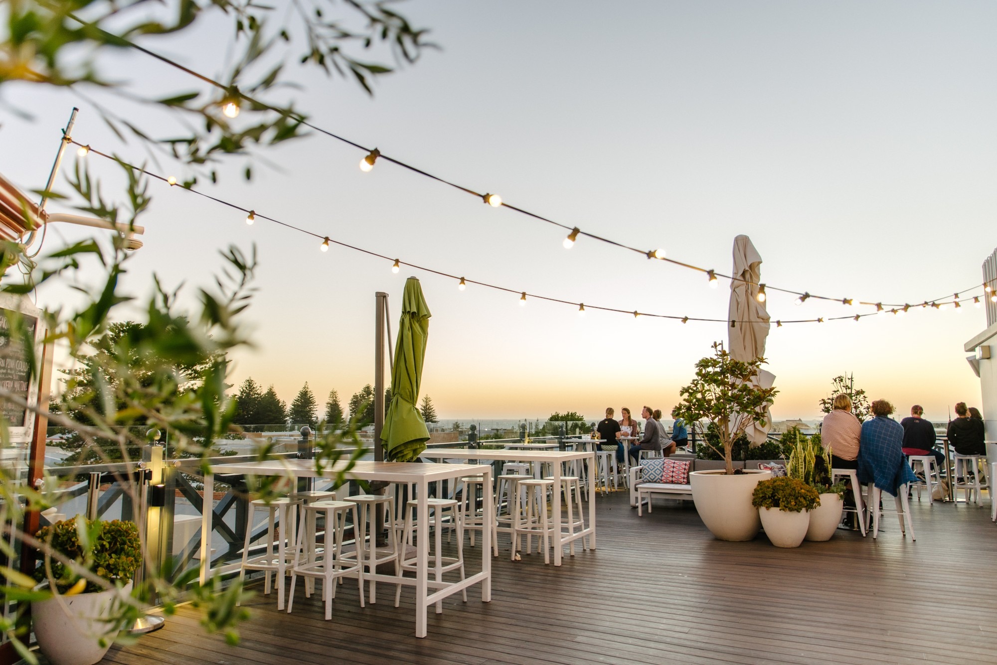 rooftop-bottomless-brunch-hello-perth